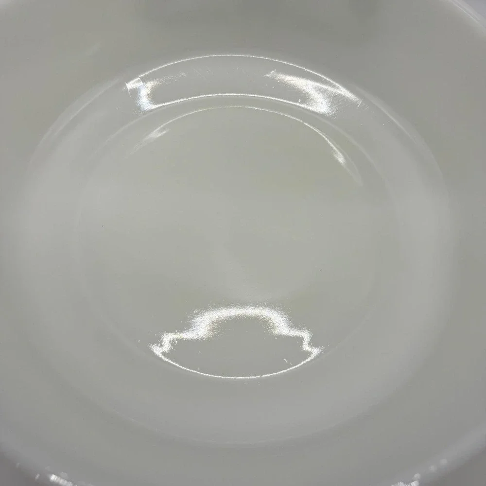 Vtg Milk Glass Baking Dish Made in USA Oven Safe White Round‎ Casserole Lid 5in